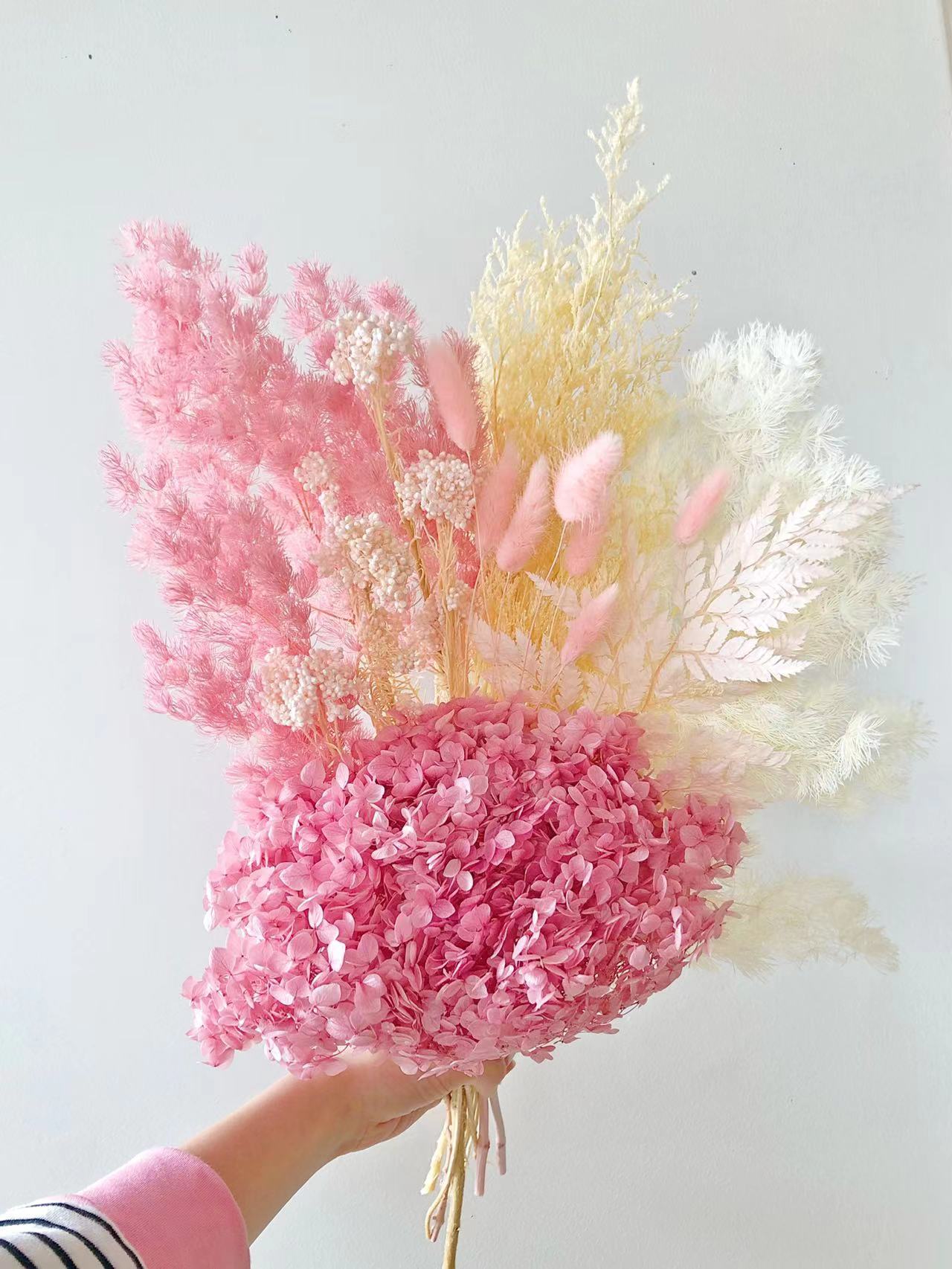 Lily Dried Flower Bouquet