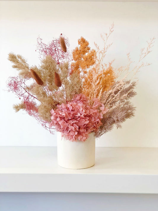 Chestnut Dried Flower Arrangement (Incl vase)