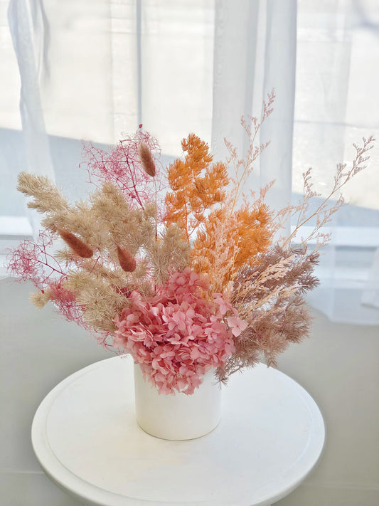 Chestnut Dried Flower Arrangement (Incl vase)