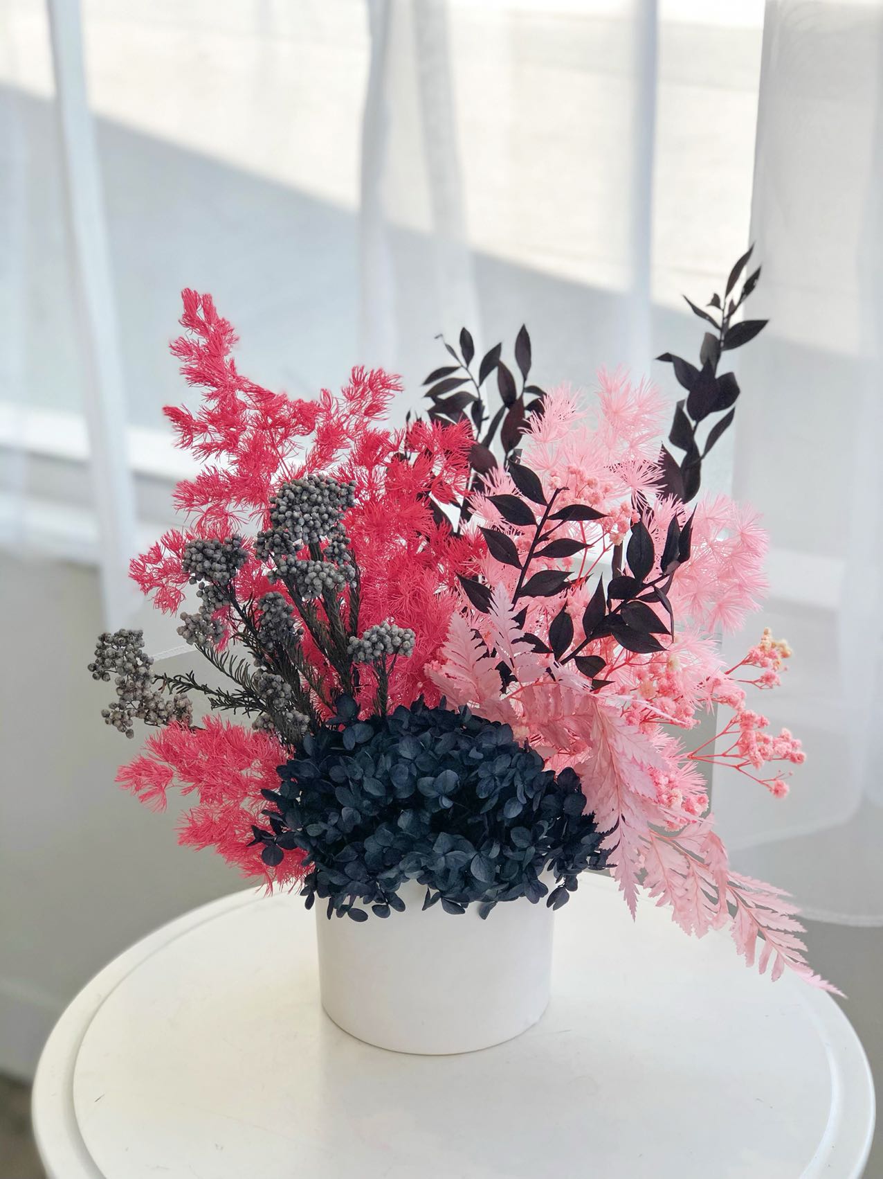 Blackpink Dried Flower Arrangement(Incl vase)