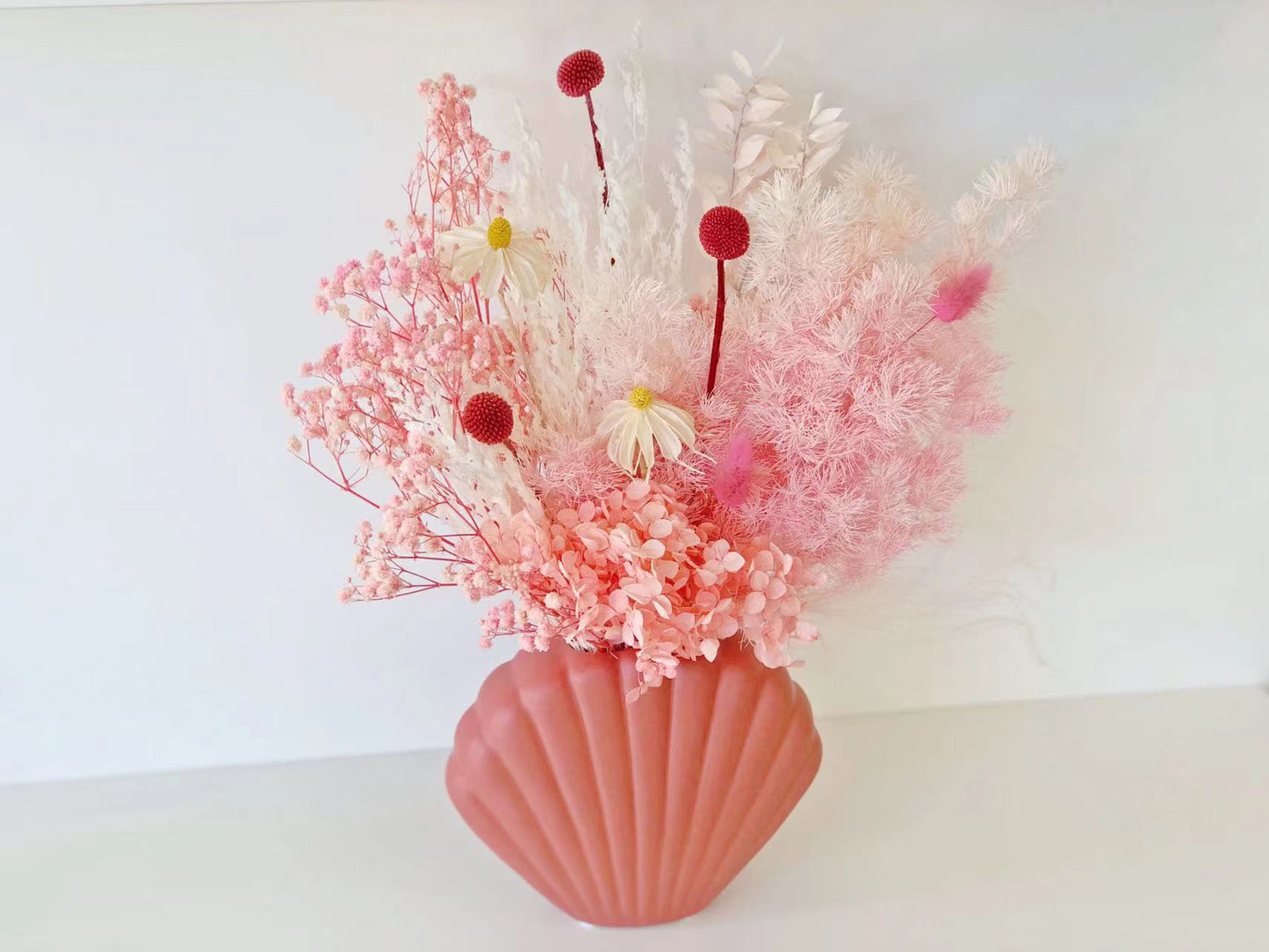 Shell Dried Flower Arrangement