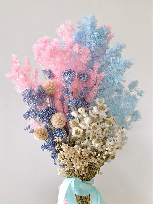 Sussan Dried Flower Bouquet