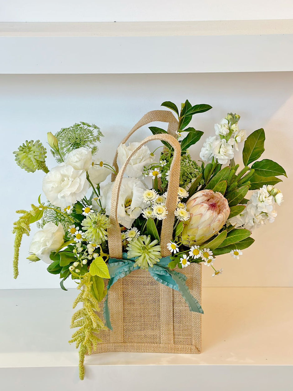 Florist Prahran, Fresh & Preserved Flowers Same Day Delivery