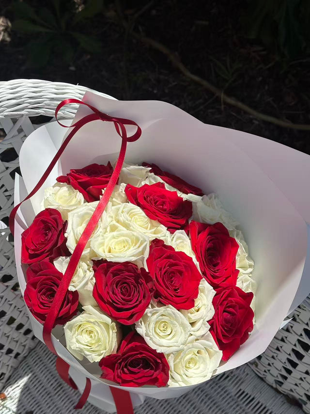 Romantic Red & White Roses Bouquet