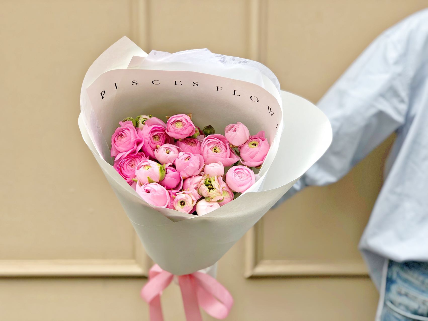 Double Ranunculus Flower Bouquet – Pisces Flower