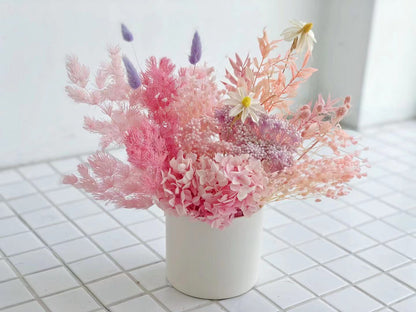 Adora Dried Flower Arrangement (Incl vase)